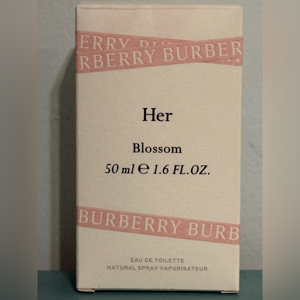 BURBERRY Her Blossom 50ml (NEW) - Picture 2 of 5